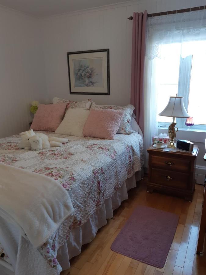 Auberge Gite Maison Des Lilas La Malbaie Buitenkant foto