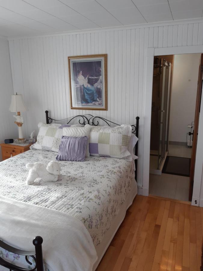 Auberge Gite Maison Des Lilas La Malbaie Buitenkant foto
